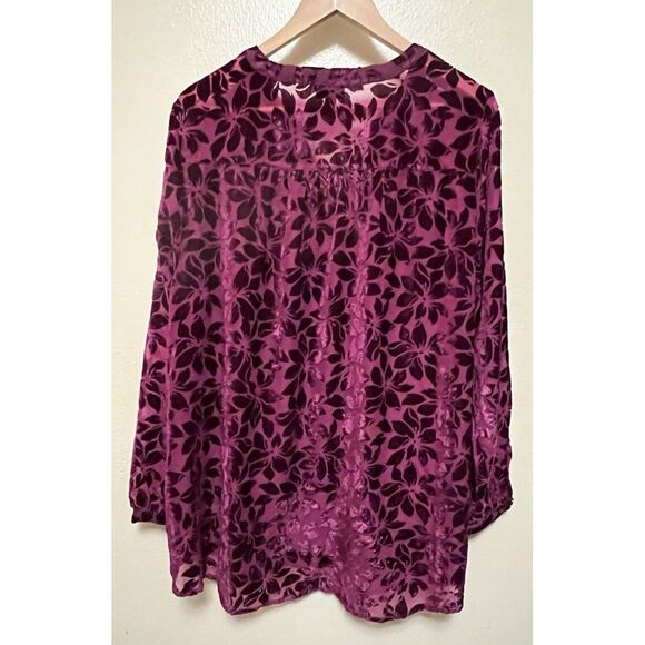Torrid Burnout Velvet Floral Long Sleeve Blouse Magenta Boho Sz 2 Stunning - Picture 4 of 11